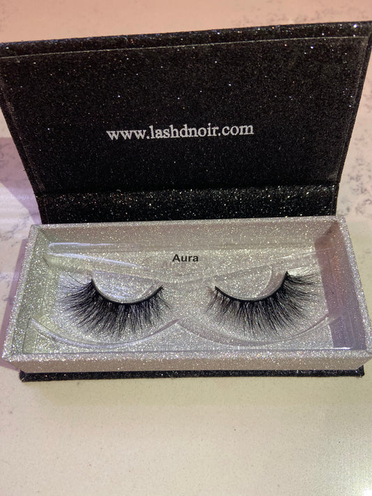 Aura Strip Lashes